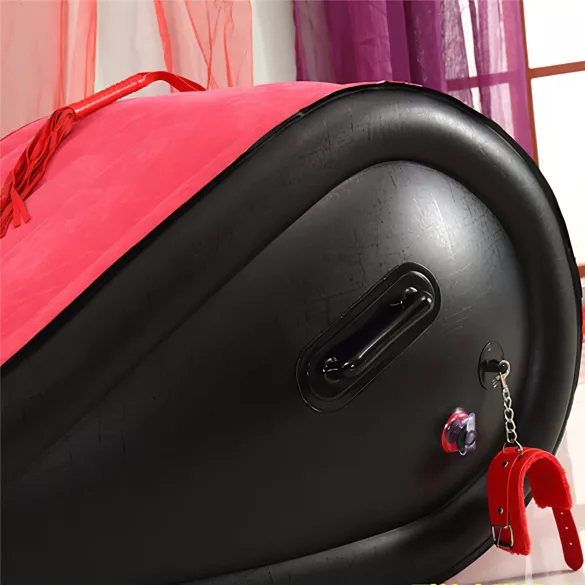 Desirel Magic Pillow - Piepūšams BDSM seksa mēbeļu spilvens ar roku dzelžiem (sarkans)