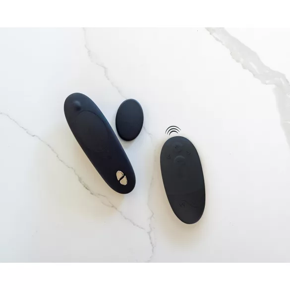 We-Vibe Moxie+ - valkājams klitora vibrators ar lietotni un tālvadības pulti (melns)