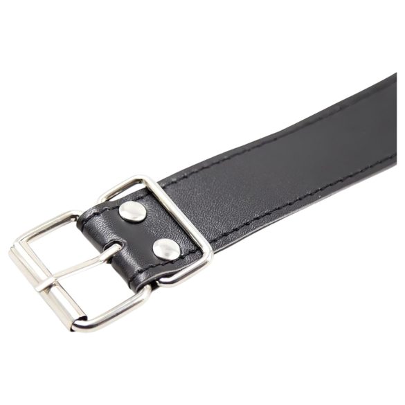 Latetobed - atvērts mutes vaļa melns