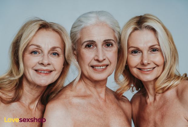 Apzināta tuvība menopauzes laikā: Seksoloģes ceļvedis piepildītai intimitātei